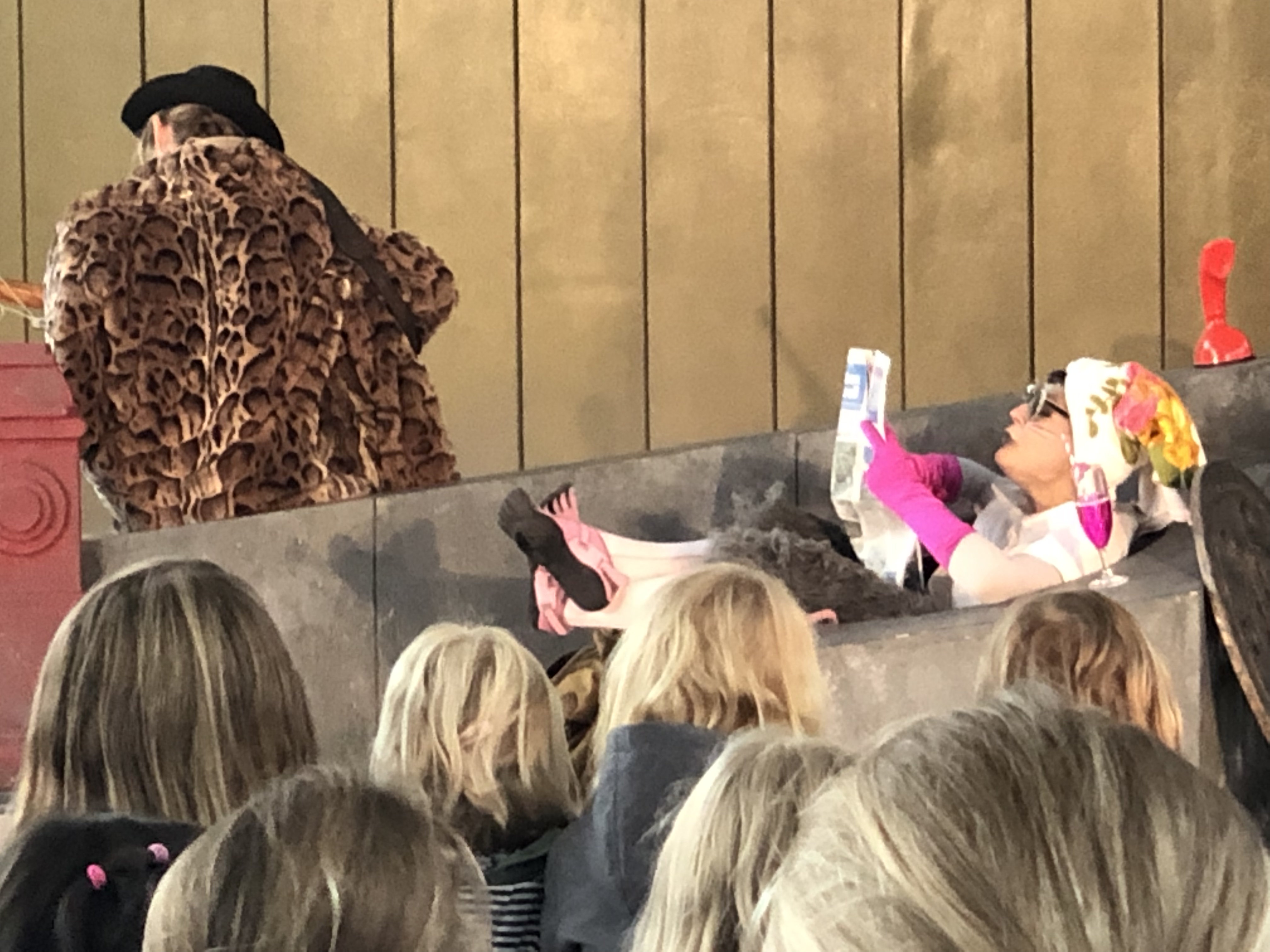 F9AF61C0 4F16 41F2 B90A 52722F3CE090