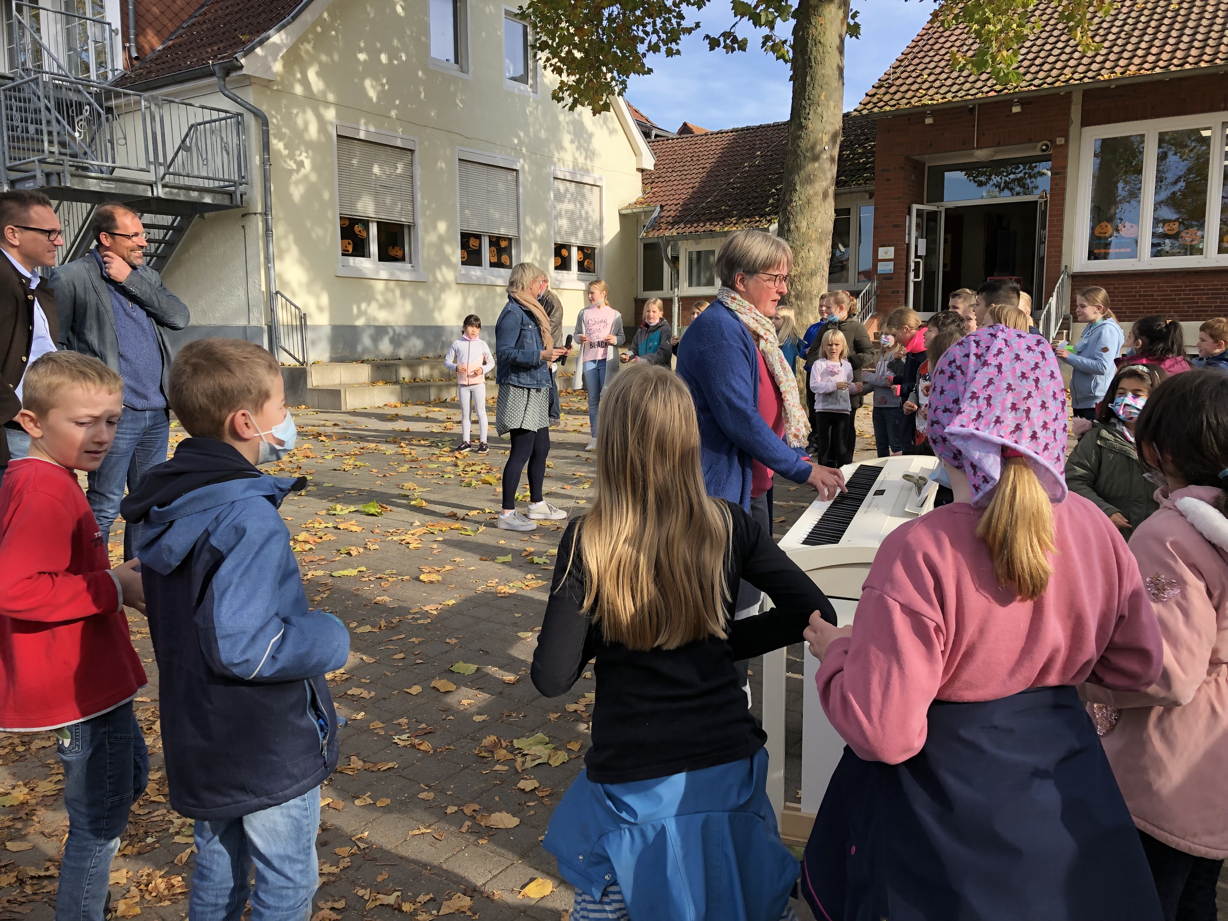 1785CD98 74E4 47A1 AA8D D2A649D219FF