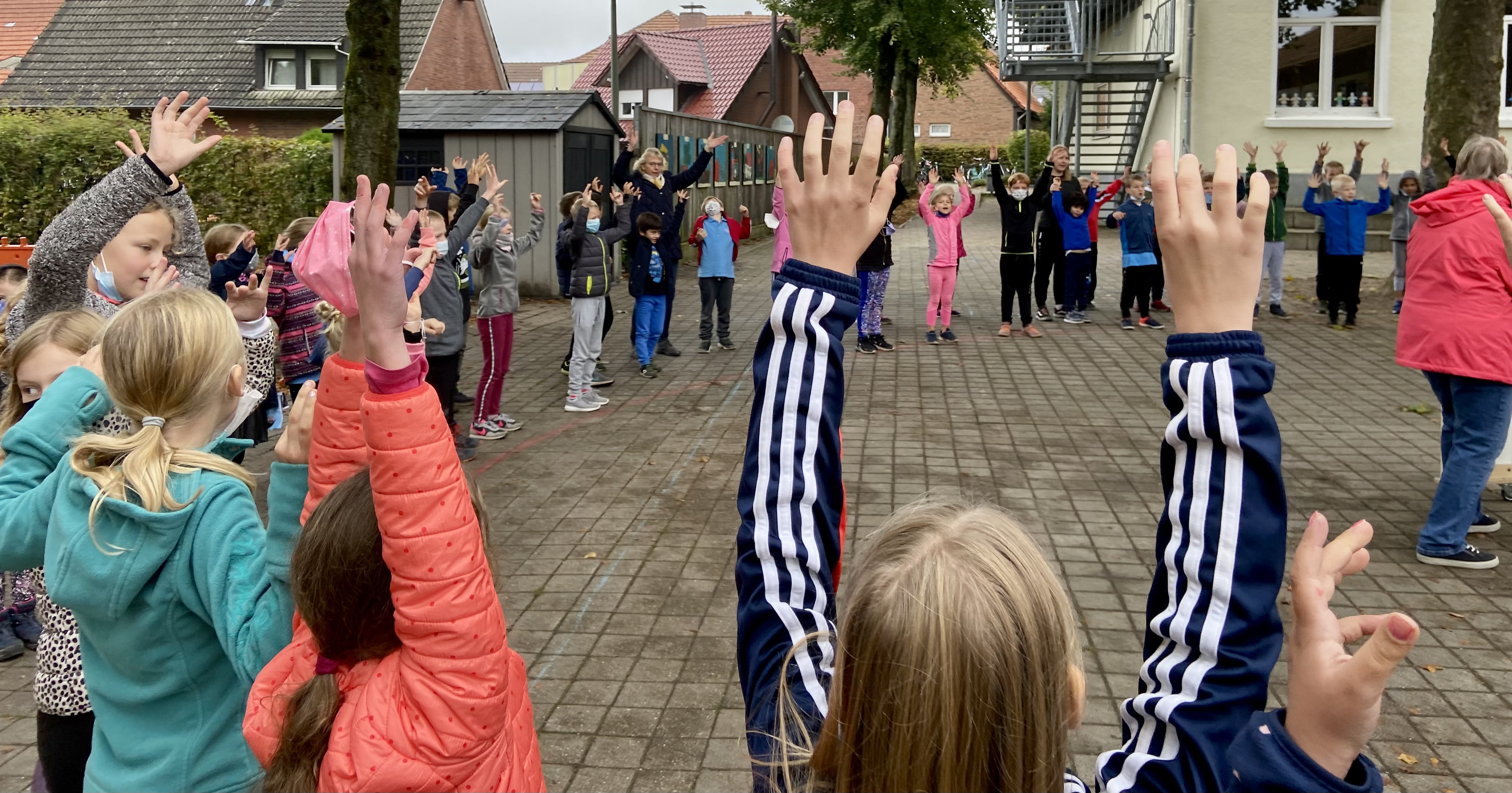 0C6FE922-0948-4E3A-ACB3-B6D9C9287305