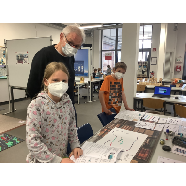 94908C8D 487B 41B8 94EE 144ABD3AD378